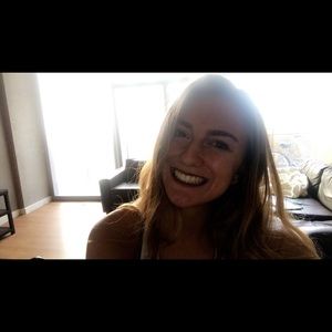 Meet your Posher, Kelly